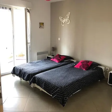 Location F2 Classee 3 Etoiles Pour Des De Reve San-Nicolao