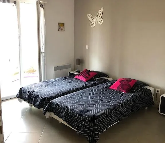 Location F2 Classee 3 Etoiles Pour Des De Reve San-Nicolao